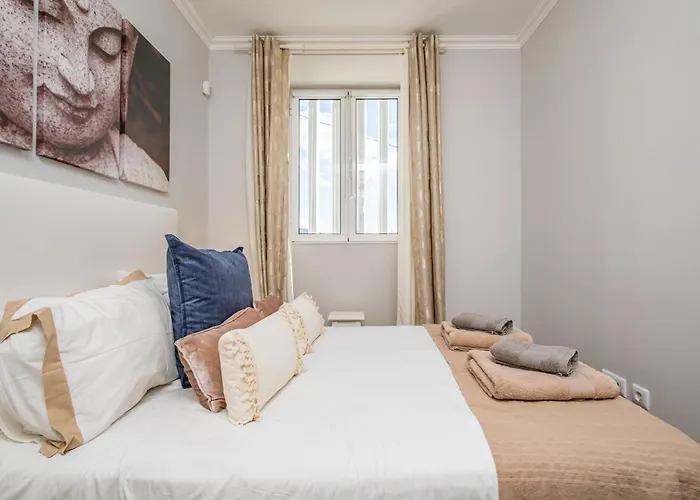 Hillside - By Wehost *